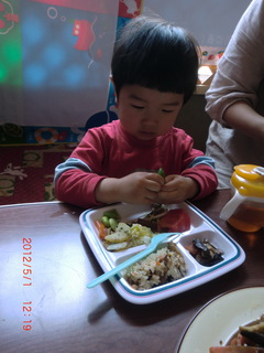 2012_0501_121940-CIMG2378.JPG
